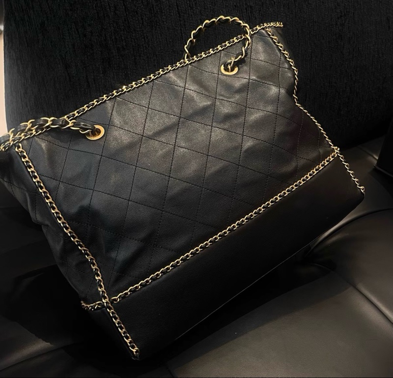 CHANEL 21B金扣 皮穿鏈 滾邊 Tote托特包-5