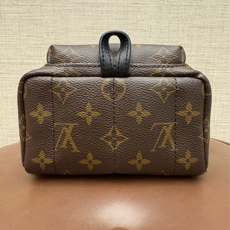 LOUIS VUITTON LV M44873-2