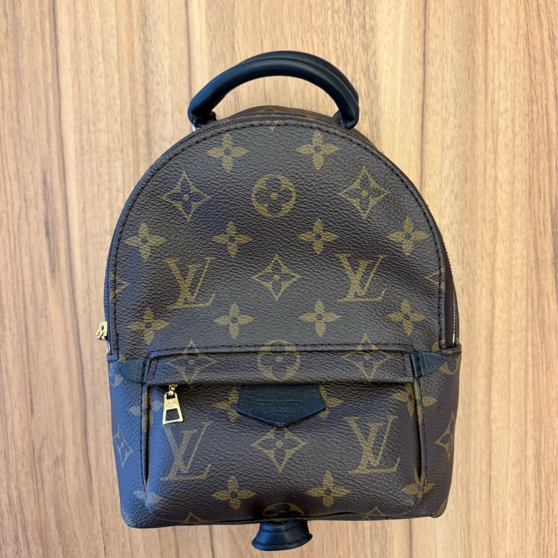 LOUIS VUITTON LV M44873-6