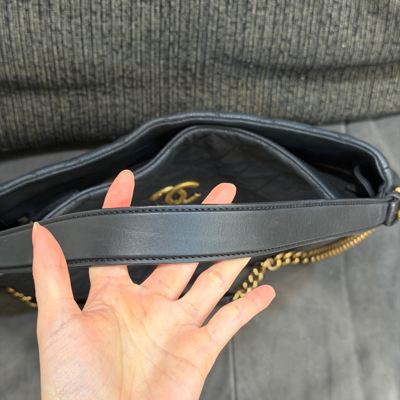 99新兩用💕 香奈兒 #2way 黑金 #荔枝皮 #hobo #托特包-6