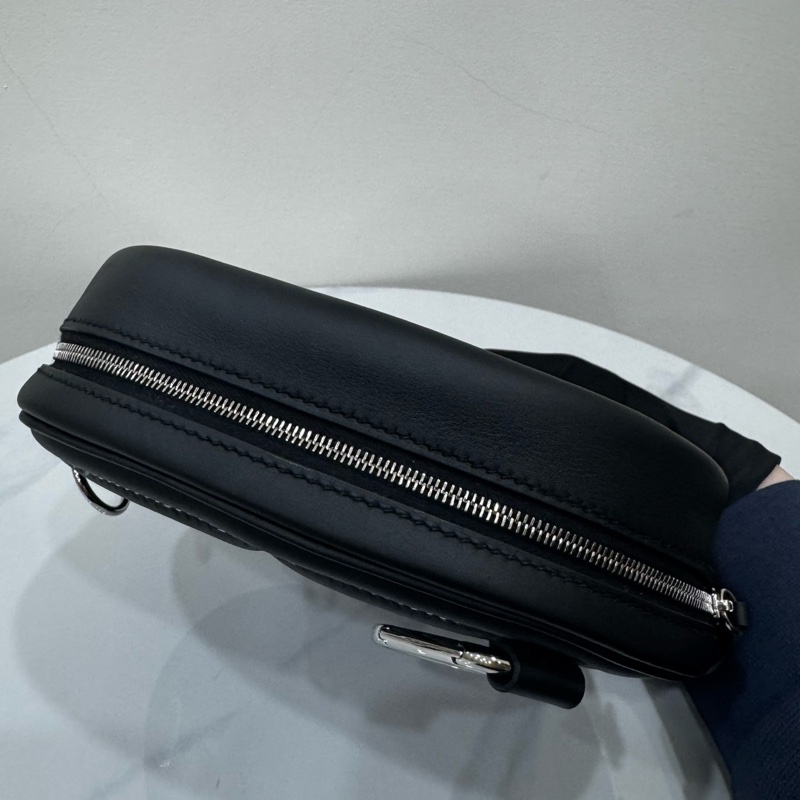 JK國際二手精品✨ Hermes 豬鼻腰包 黑-8