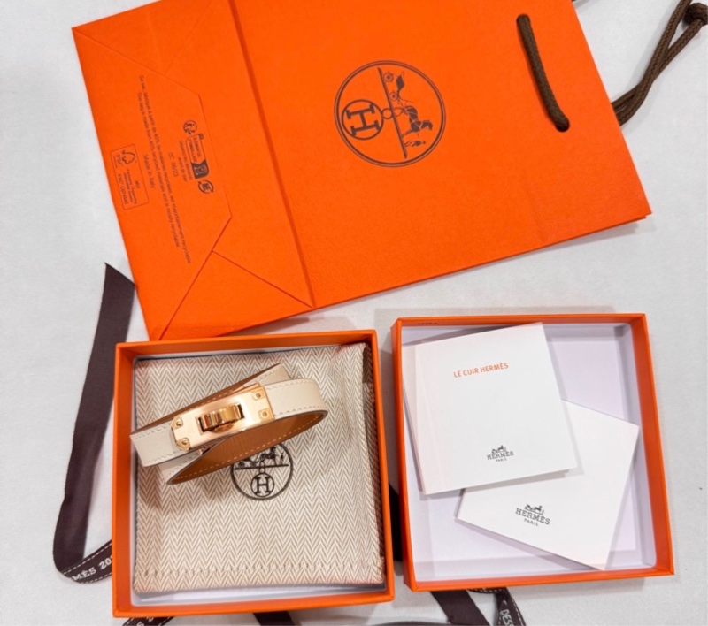 kelly double tour奶油白玫瑰金扣皮手環 尺寸T3 M 16.5cm-1