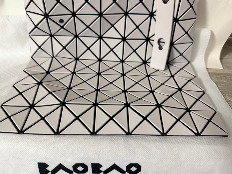 BAO BAO ISSEY MIYAKE 皮質菱格S托特包-4