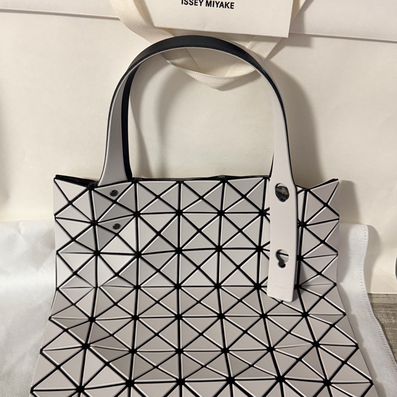 BAO BAO ISSEY MIYAKE 皮質菱格S托特包-6