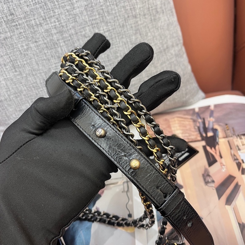 Chanel香奈兒黑金流浪小號 25開有卡 底長20 55xx25-4