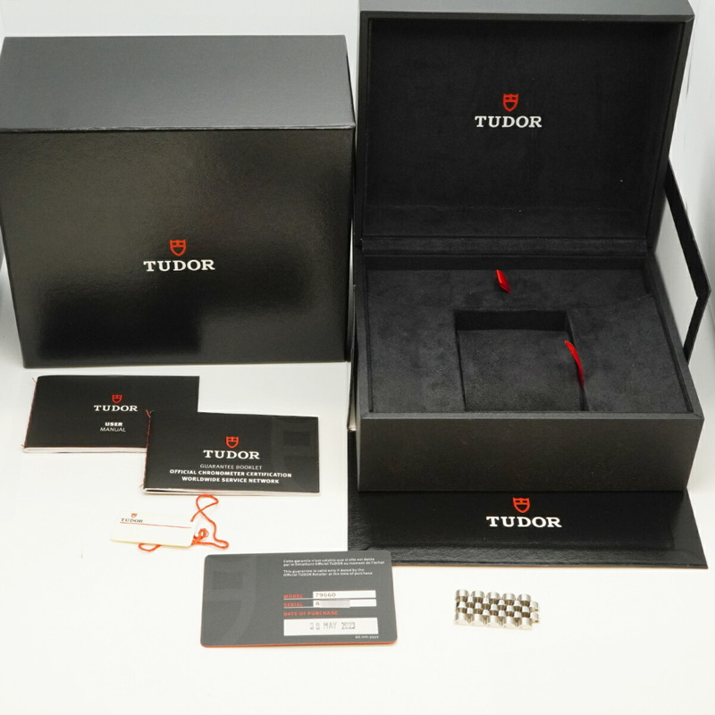 帝舵碧灣系列39 79660海軍藍錶盤男士腕錶-9