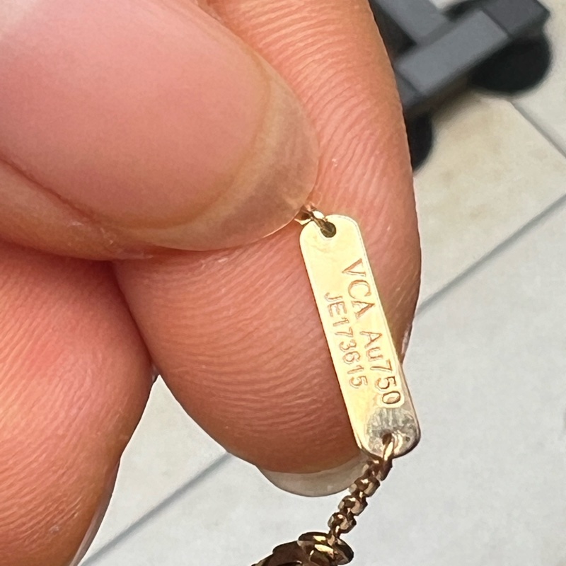 Vca梵克雅寶兩釐米紅花限量項鏈-4