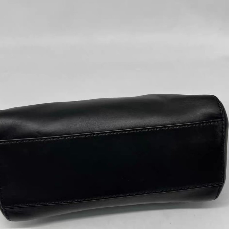 ️Fendi peekaboo小號 23*14*10 98新 配件塵袋-9