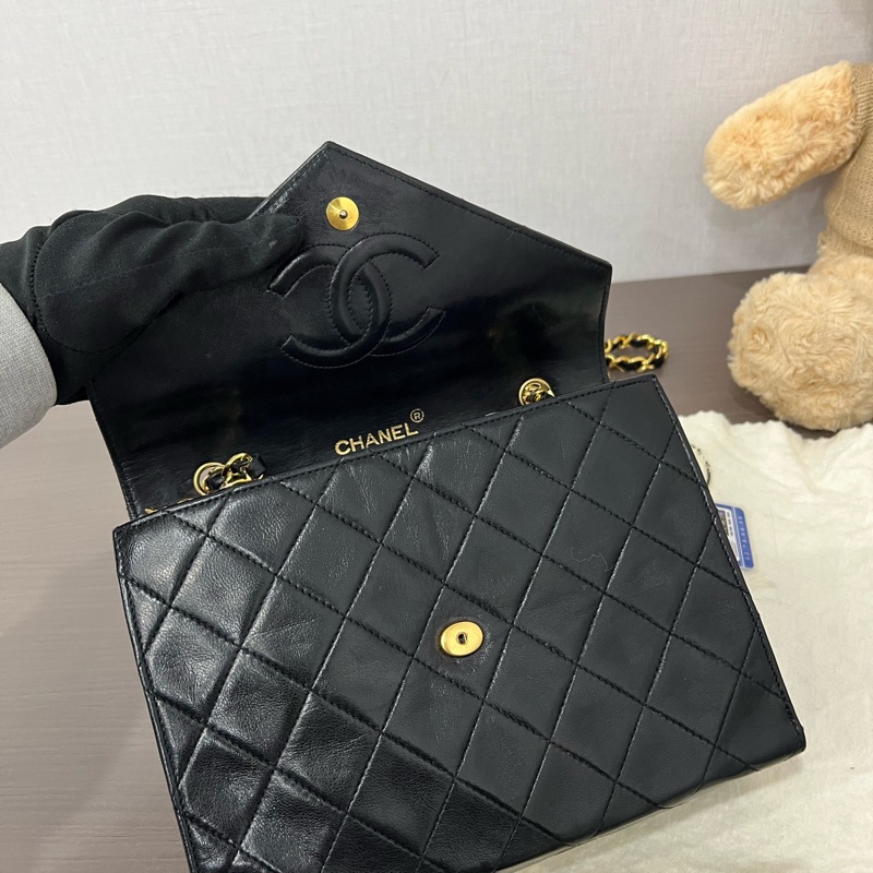 Chanel/香奈兒 中古大logo黑金信封方胖子 0開有卡 21*15-6
