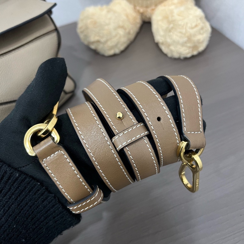 Loewe/羅意威 沙色小號puzzle幾何包 19編碼 底長24。-8