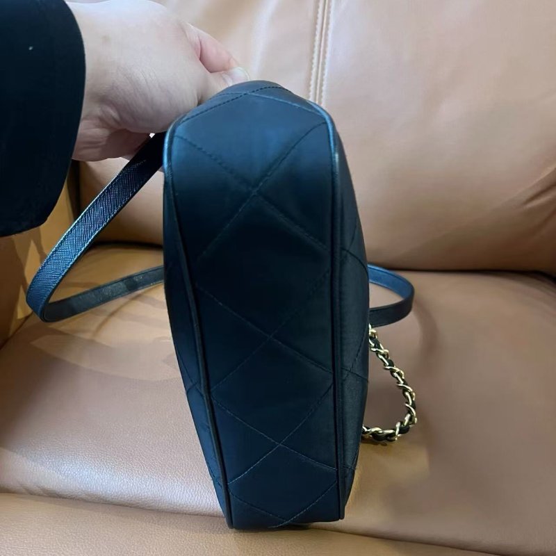 PRADA菱格hobo手提腋下包22*6*18 99新配件塵袋盒子-4