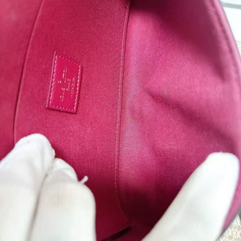 LV經典老花三合一斜背鍊條包21*12*3 98新配件塵袋-7