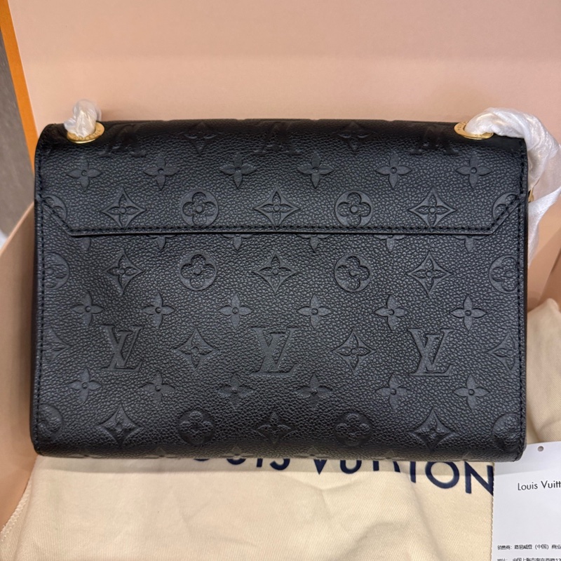 閒置未使用 LV 路易威登 vavin純皮款黑金 中號 全芯片款 尺寸:25x18x10cm-2