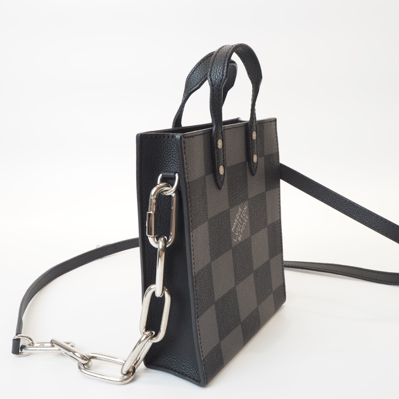 LV日落系列棋盤格琴譜斜背包-6