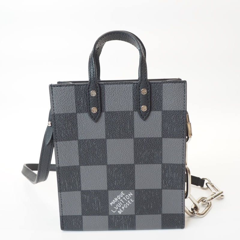 LV日落系列棋盤格琴譜斜背包-8