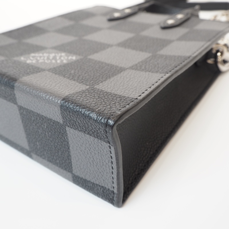 LV日落系列棋盤格琴譜斜背包-14