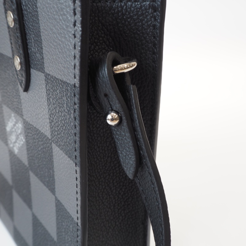 LV日落系列棋盤格琴譜斜背包-19