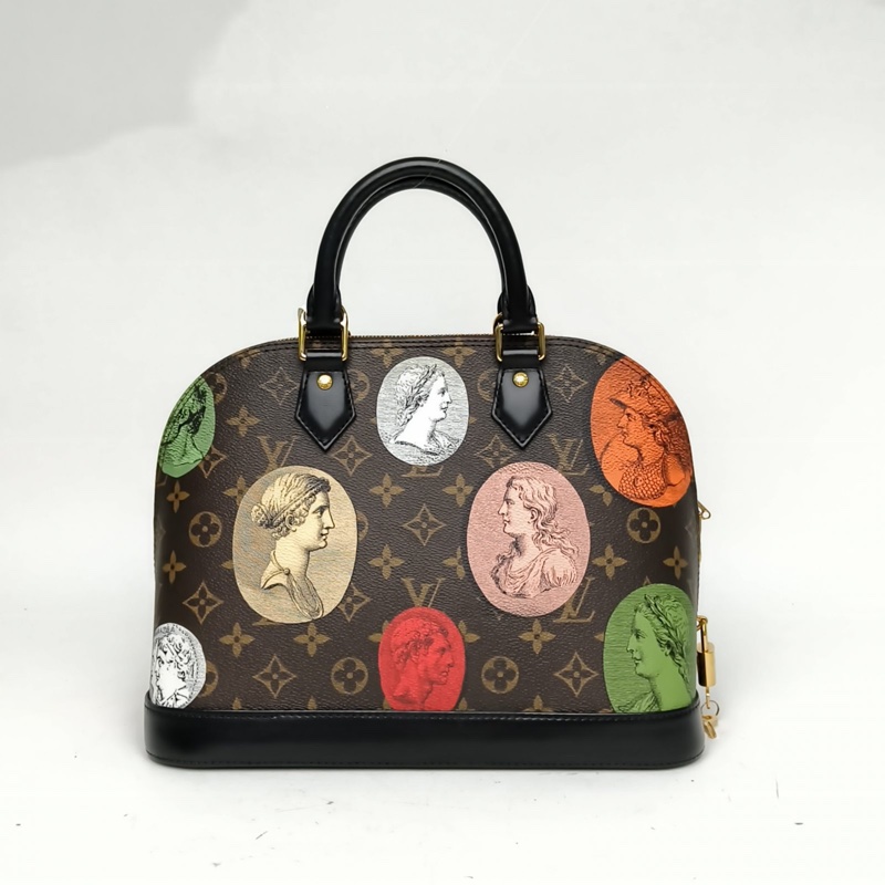 LOUIS VUITTON 圖案PVC晶片Alma小號盧浮宮限定-2