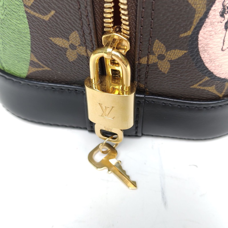 LOUIS VUITTON 圖案PVC晶片Alma小號盧浮宮限定-5