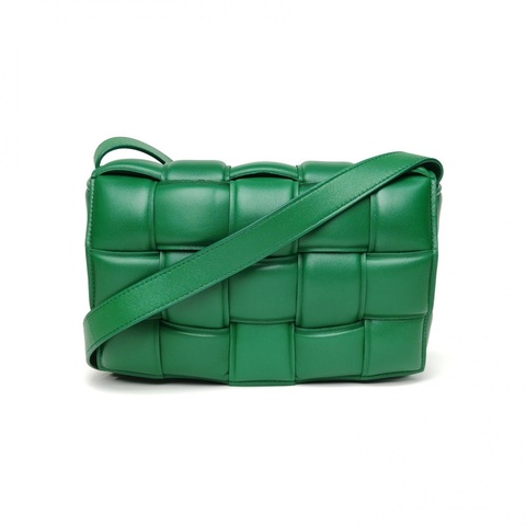 BOTTEGA VENETA CassettePadded加襯中號26綠色羊皮