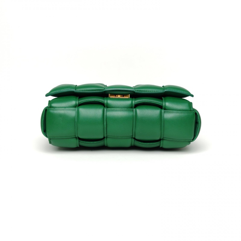 BOTTEGA VENETA CassettePadded加襯中號26綠色羊皮-3