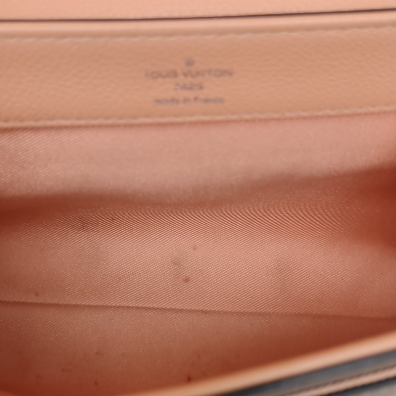 LOUIS VUITTON LockmeIIBB22拼色牛皮銀扣2016-4