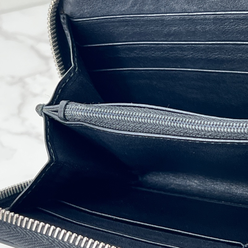 香緹國際精品 939 gucci 黑壓紋拉鏈長夾-6