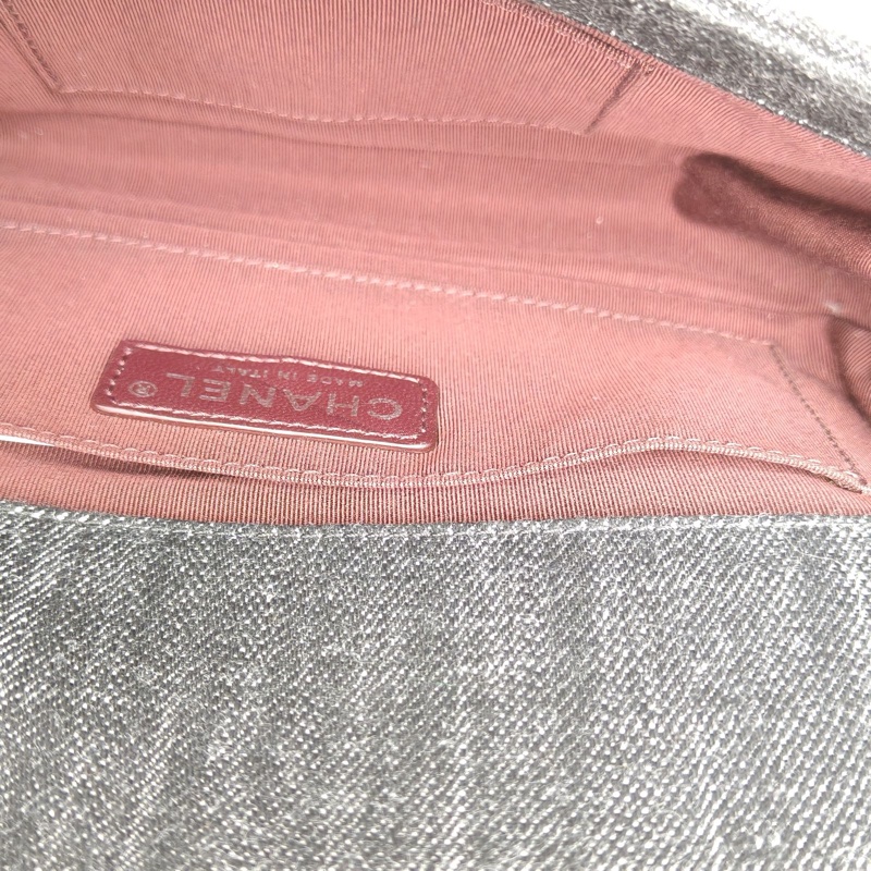 CHANEL 黑色牛仔銀扣LEBOY橫板east-west腋下包法棍包-5