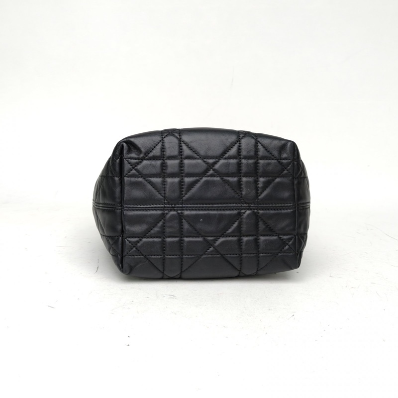 DIOR Toujours豎版小號16黑色牛皮金扣2025-3