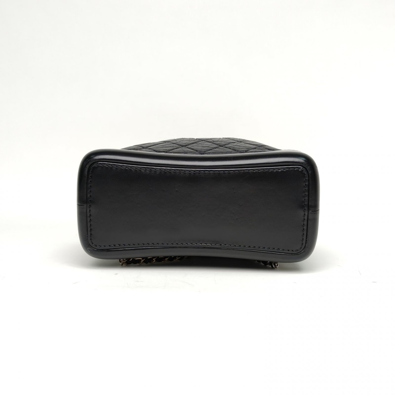 CHANEL GABRIELLE流浪雙肩包小號黑色牛皮晶片開金銀扣-3