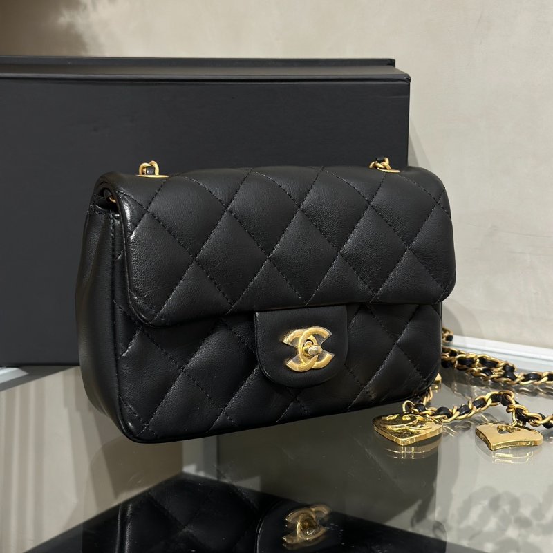 CHANEL 經典口蓋包Mini CF20 - 愛心鍊條黑金-3