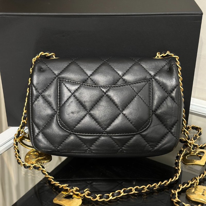 CHANEL 經典口蓋包Mini CF20 - 愛心鍊條黑金-5