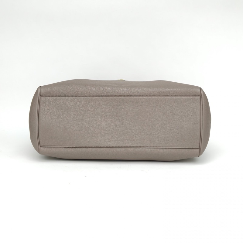 CELINE Soft16大號38灰色牛皮金扣-3