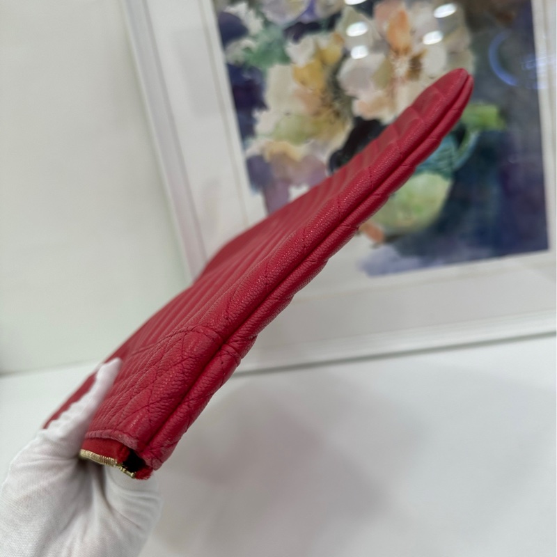 Chanel 香奈兒 玫紅色V紋牛皮包-2