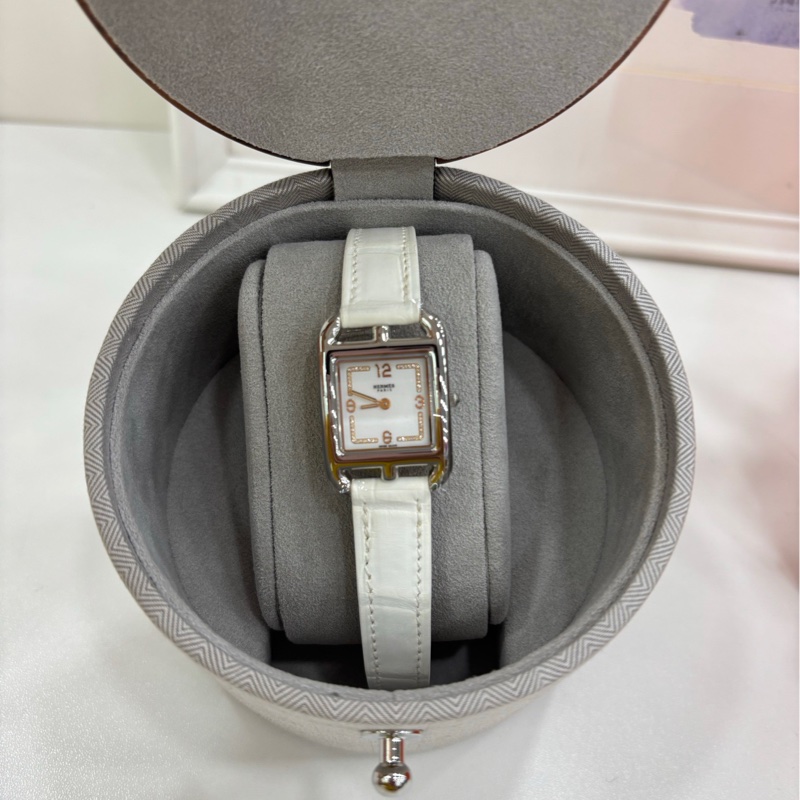 Hermes 愛馬仕 全新cape cod系列腕錶 全新有購證 原價 hkd $43100-3