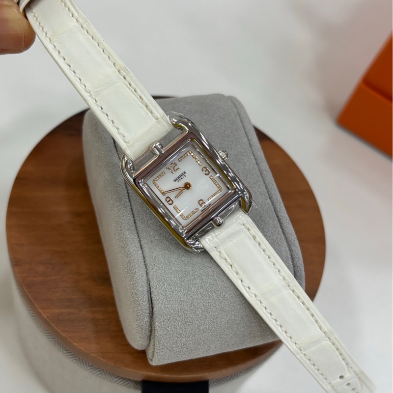 Hermes 愛馬仕 全新cape cod系列腕錶 全新有購證 原價 hkd $43100-6