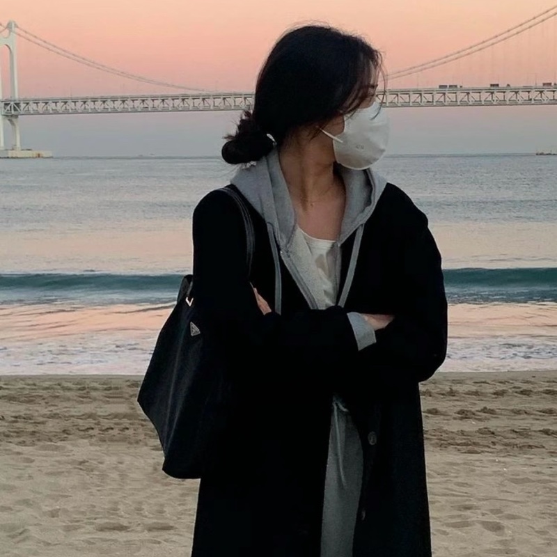 Prada 尼龍托特包-28