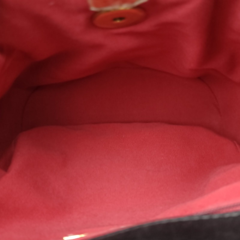 CHANEL 24C19BAG迷你雙肩包黑色羊皮晶片開金銀扣-4