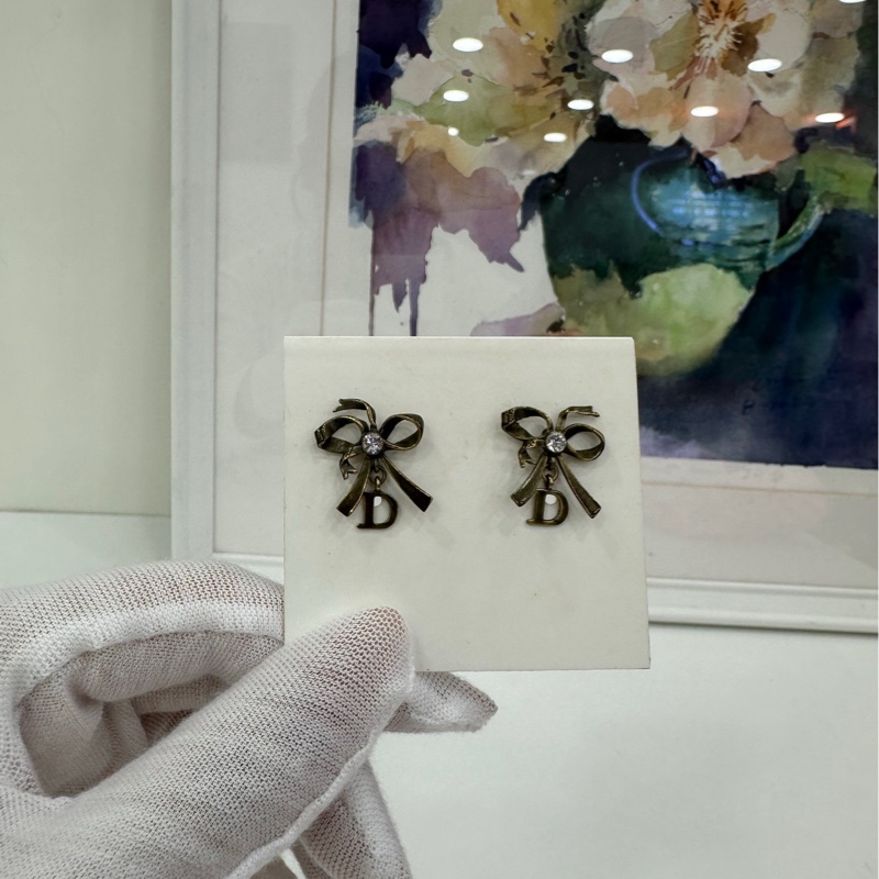 Dior蝴蝶夫人小秀款耳環-2