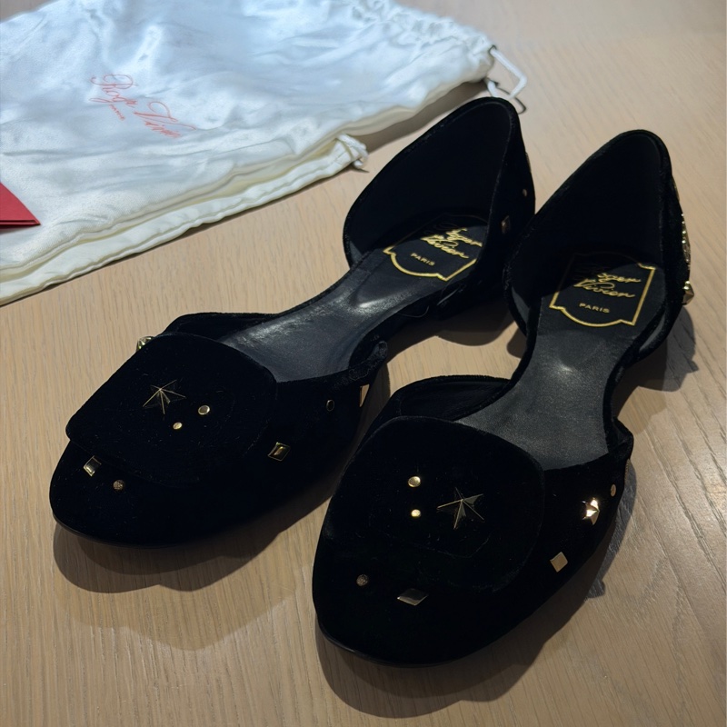 Roger Vivier 黑色絨面平底鞋(38.5)-5