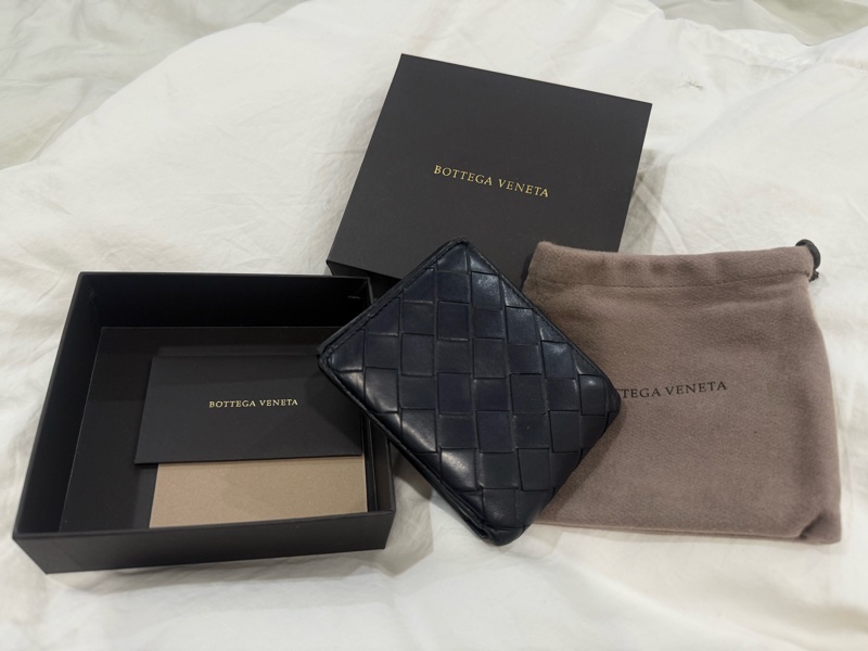 BV男夾全配自售 台灣專櫃購入 全黑-3