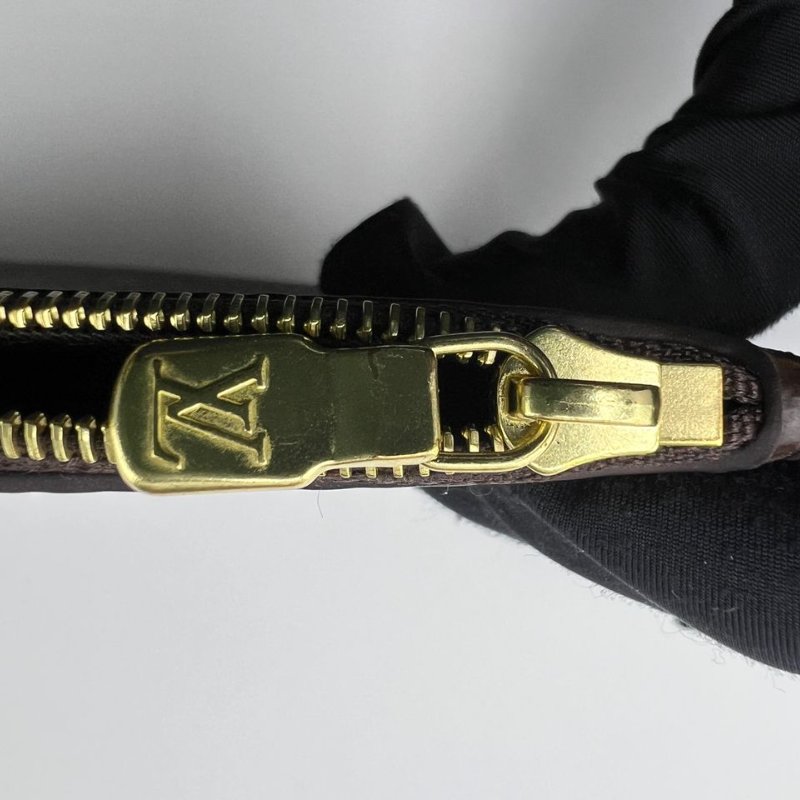 Louis Vuitton Loop Hobo 老花月亮包-32