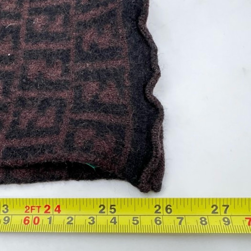 FENDI小老花圍巾-7