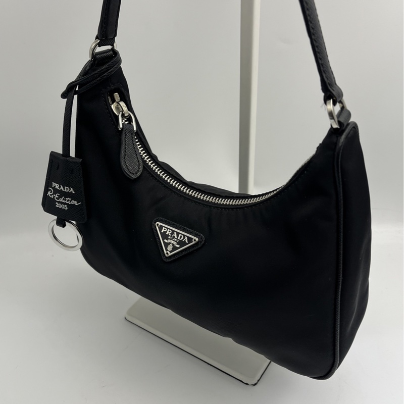 🏷️ Prada 2005-5