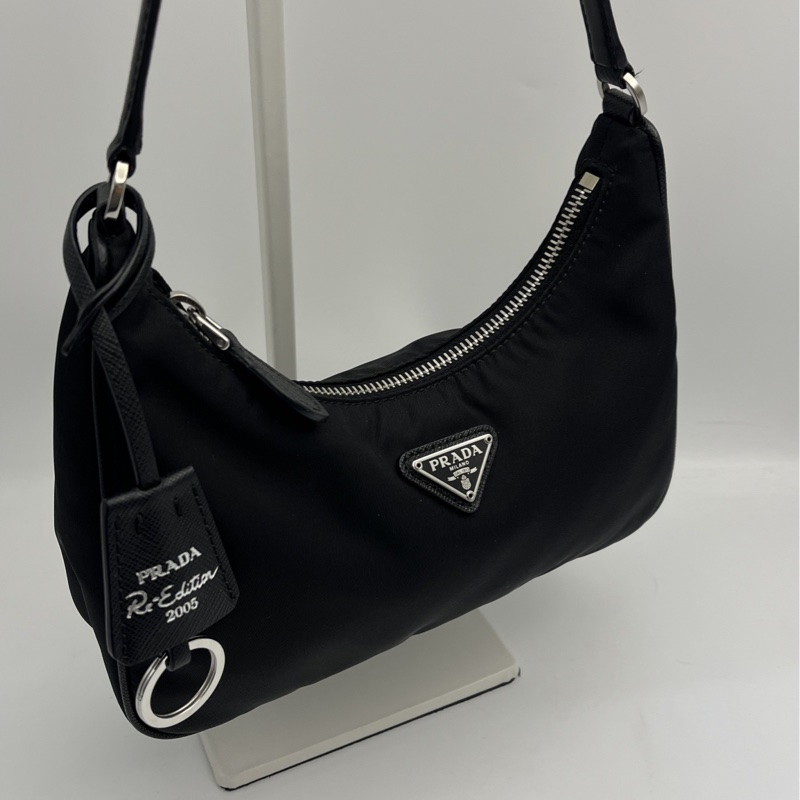 🏷️ Prada 2005-6