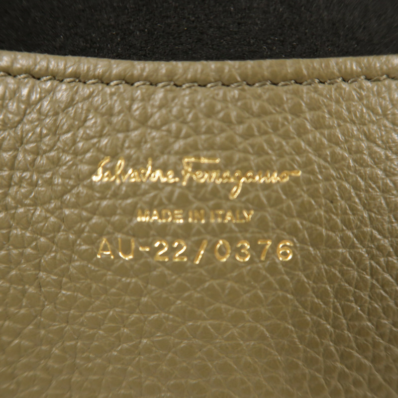 Salvatore Ferragamo 牛皮皮革Gancini金扣背包-5