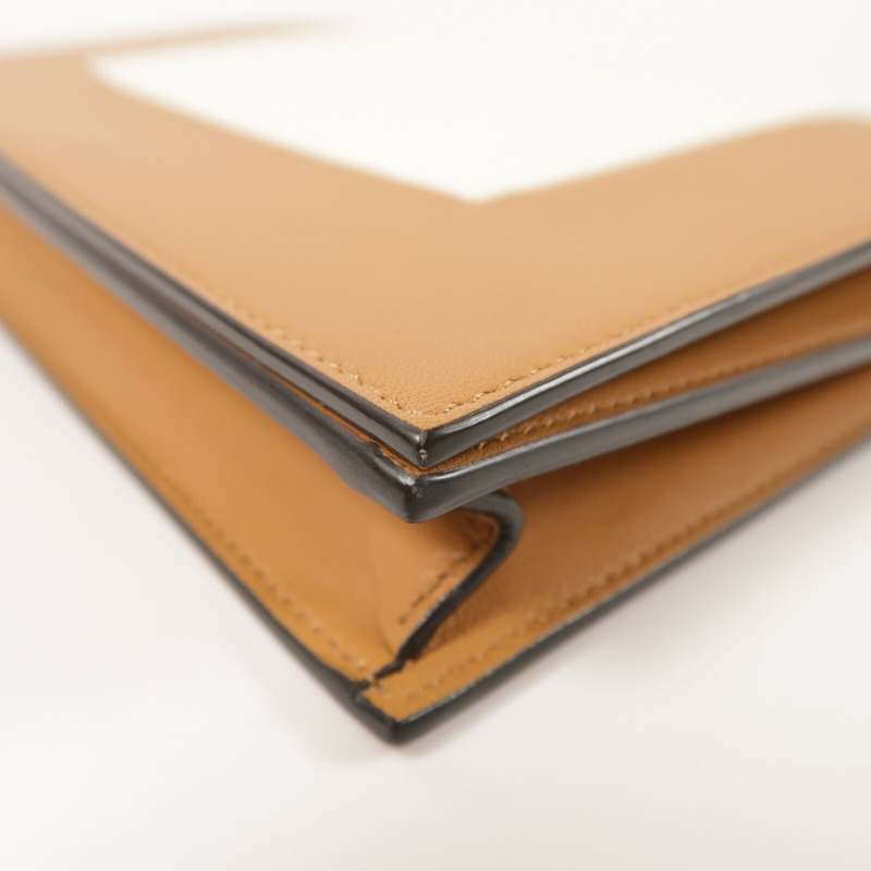 CELINE 牛皮皮革Frame Wallet On Chain金扣鏈帶肩背袋-10