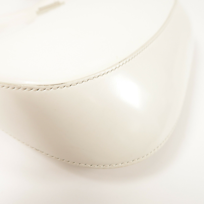 PRADA 牛皮皮革Cleo銀扣肩背袋-4