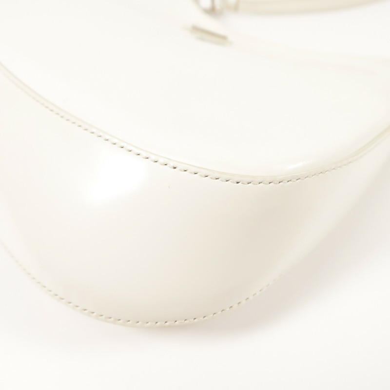 PRADA 牛皮皮革Cleo銀扣肩背袋-5