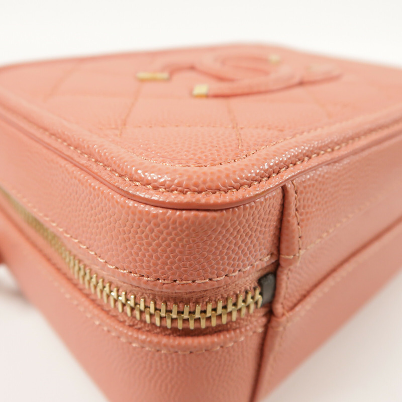 CHANEL 牛皮皮革Vanity Case金扣手挽肩背兩用袋-11